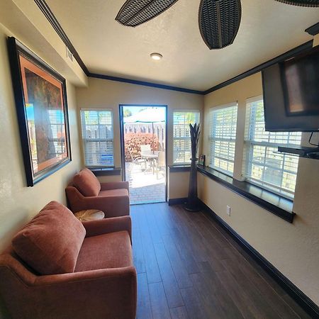 Tahitian Cottage - Heated Pool Walk To The Beach Cocoa Beach Bagian luar foto